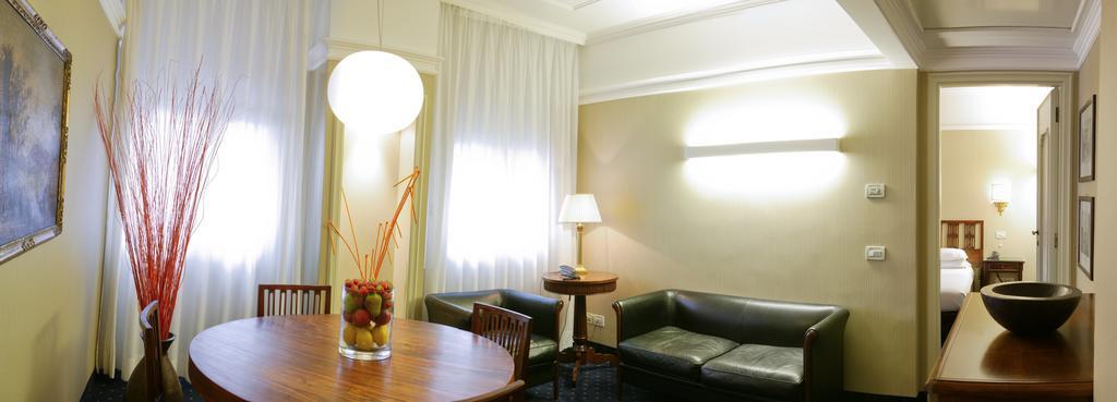 Astoria Hotel Italia Udine Exteriör bild