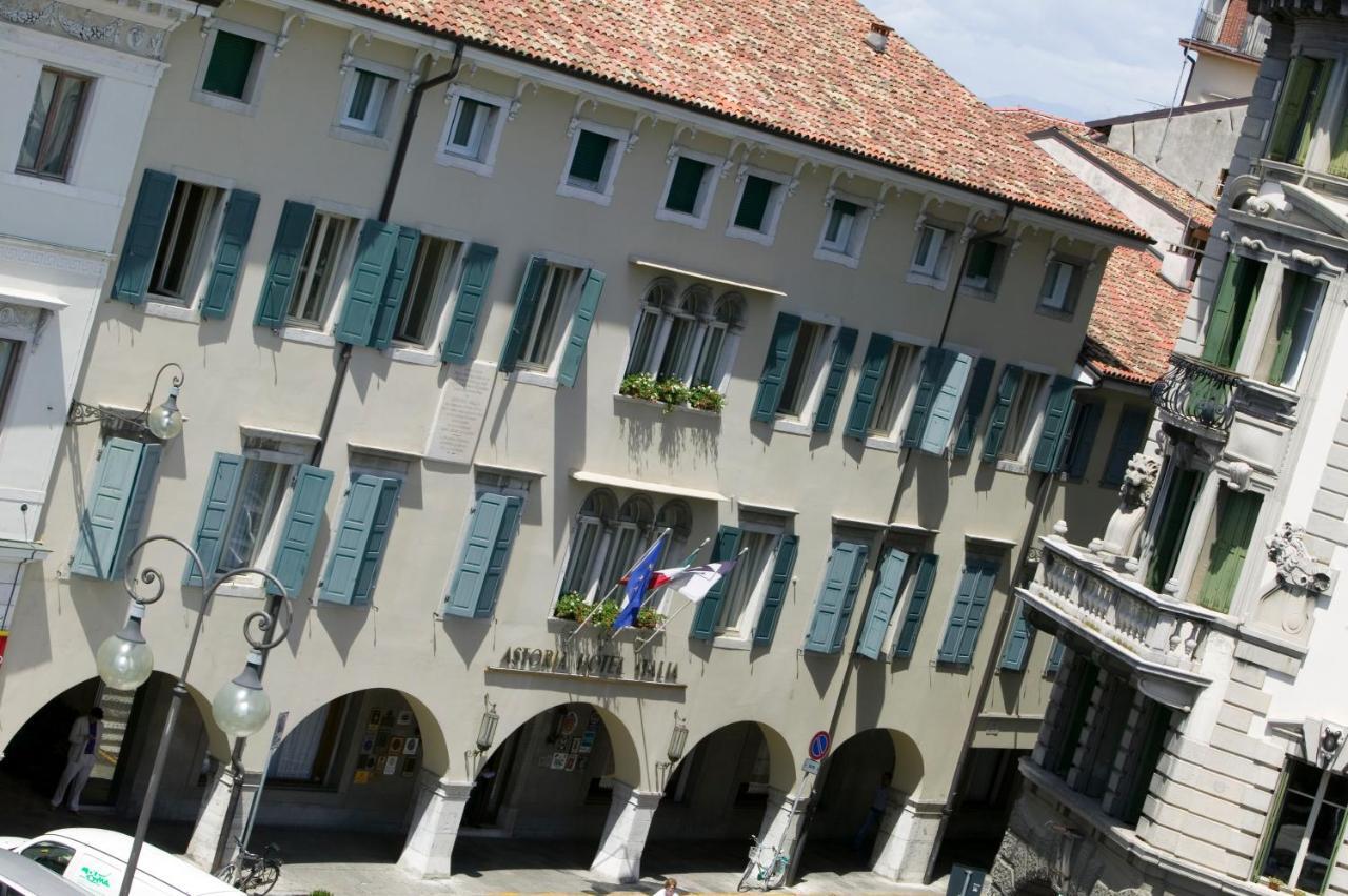 Astoria Hotel Italia Udine Exteriör bild